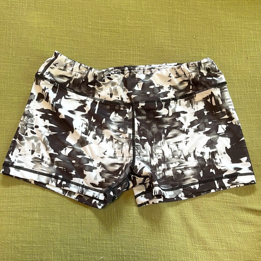 IABMFG (I Am Becoming) 3in No Ride Compression short